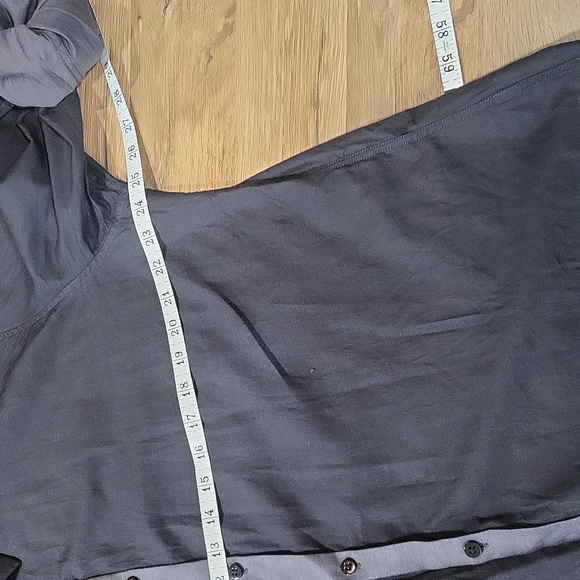 CALVIN KLEIN Body Fit Two Tone Gray Button Down Roll Tab Shirt - Picture 10 of 14